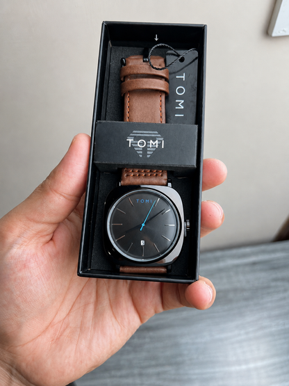 TOMI Brown Strap Business Class Dial Watch