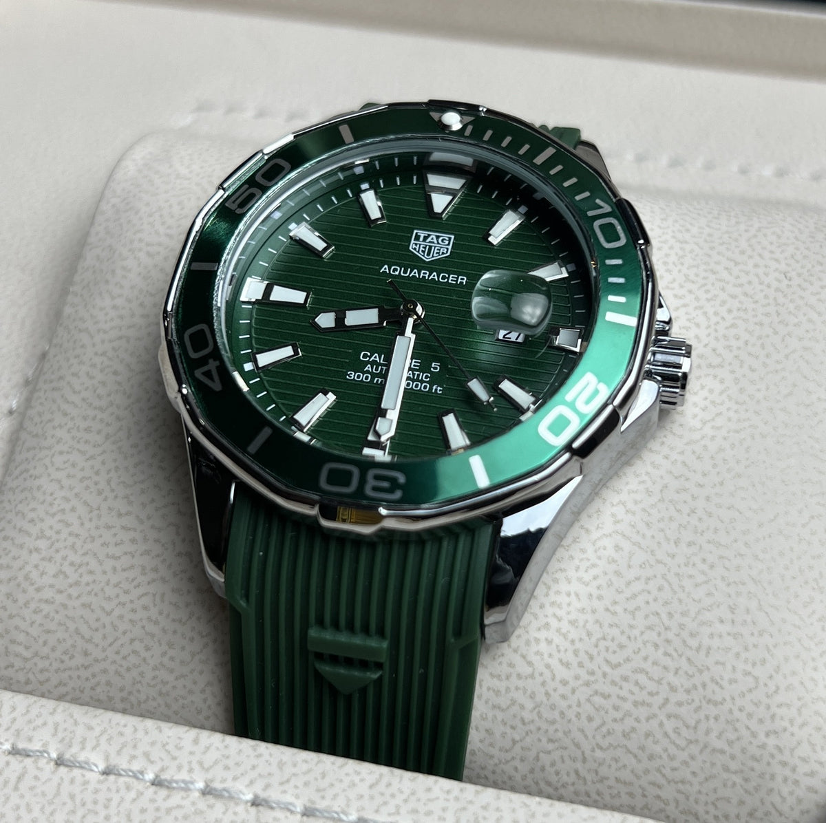 Aqua Racer Premium Green