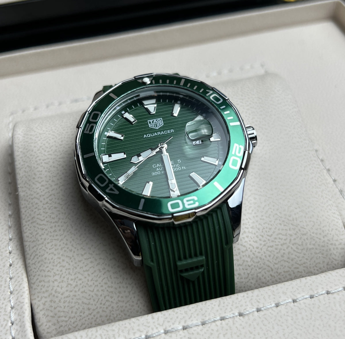 Aqua Racer Premium Green